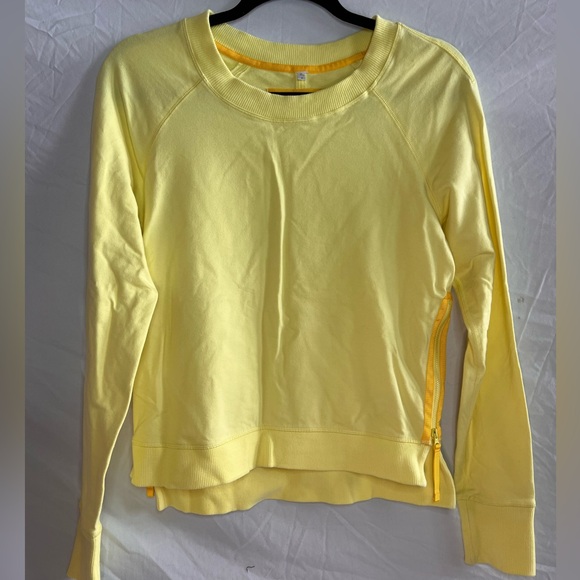 Lululemon Rejuvenate Pullover - Picture 1 of 6